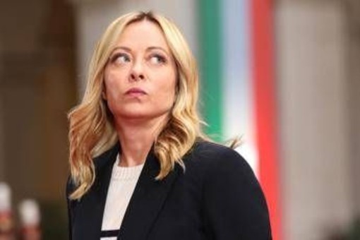 Meloni: &quot;Europa vuole essere grande? Sia capace di difendersi da sola&quot;