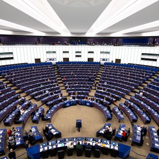 Via libera dal Parlamento Ue al Regolamento Rimpatri, Meloni “Vittoria italiana”