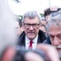 Sciopero generale, Landini al corteo di Firenze: "Non accetteremo tentativi di limitare questo diritto" Sciopero generale, Landini al corteo di Firenze: "Non accetteremo tentativi di limitare questo diritto"