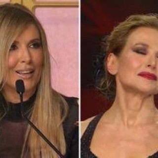 Ballando, D'Urso: &quot;Sono state scritte cose false, non mi ritiro&quot;. E Lucarelli punge