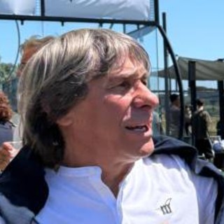 Bruno Conti lascia la Roma a 71 anni: "Tutto ha un inizio e una fine, ora voglio godermi la mia famiglia" Bruno Conti lascia la Roma a 71 anni: "Tutto ha un inizio e una fine, ora voglio godermi la mia famiglia"