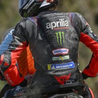 Gp Olanda, cade subito Bezzecchi: cos'è successo ad Assen