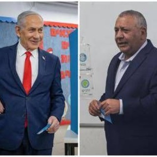 Elezioni in Israele, affluenza record: alle 12 al 31,5%. Uomo armato di coltello minaccia leader dem Golan Elezioni in Israele, affluenza record: alle 12 al 31,5%. Uomo armato di coltello minaccia leader dem Golan