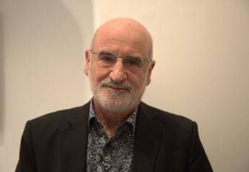 Capri celebra Aramburu con il Premio Malaparte, lo scrittore: "Letteratura antidoto alla brutalità" Capri celebra Aramburu con il Premio Malaparte, lo scrittore: "Letteratura antidoto alla brutalità"