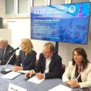 Melanoma, in Italia oltre 12.900 casi l’anno, Imi: "Personalizzare prevenzione e cure" Melanoma, in Italia oltre 12.900 casi l’anno, Imi: "Personalizzare prevenzione e cure"
