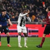 Inter-Juve, Kalulu espulso nel primo tempo: era fallo su Bastoni? Inter-Juve, Kalulu espulso nel primo tempo: era fallo su Bastoni?