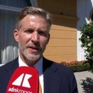 Ross: "In Italia burocrazia totalmente esagerata" Ross: "In Italia burocrazia totalmente esagerata"