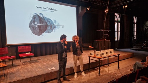 Medicina narrativa e malattie rare, in un libro le “Voci dall’Invisibile” Medicina narrativa e malattie rare, in un libro le “Voci dall’Invisibile”