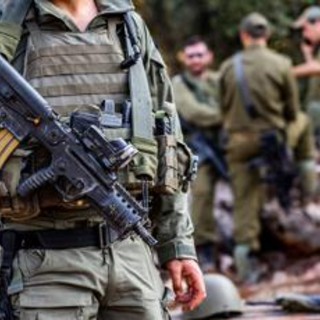 Cameraman ucciso a Gaza, Al Jazeera contesta Idf: "Non era di Hamas, attacco deliberato" Cameraman ucciso a Gaza, Al Jazeera contesta Idf: "Non era di Hamas, attacco deliberato"