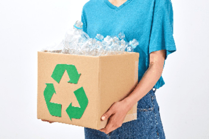 Materie prime seconde, la crisi parte dalla plastica Materie prime seconde, la crisi parte dalla plastica