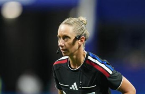 Chi è Tori Penso, arbitra di Repubblica Ceca-Sudafrica ai Mondiali Chi è Tori Penso, arbitra di Repubblica Ceca-Sudafrica ai Mondiali