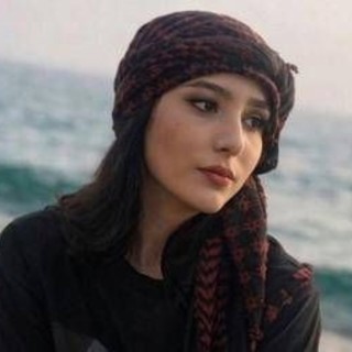 Iran, Najmeh Amini condannata a morte per blasfemia: sotto accusa per un post sui social