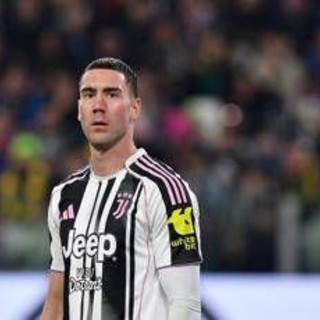 Vlahovic, infortunio all'adduttore: out 2/3 mesi. Juve torna sul mercato? Vlahovic, infortunio all'adduttore: out 2/3 mesi. Juve torna sul mercato?