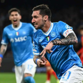 Politano fa volare il Napoli, Lecce battuto in rimonta per 2-1 Politano fa volare il Napoli, Lecce battuto in rimonta per 2-1