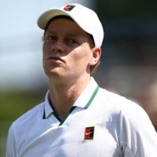 Sinner, nessuno sparring regge ritmo: Jannik ne cambia due a Wimbledon