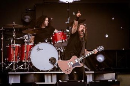 Foo Fighters, a Milano la macchina perfetta del rock Foo Fighters, a Milano la macchina perfetta del rock