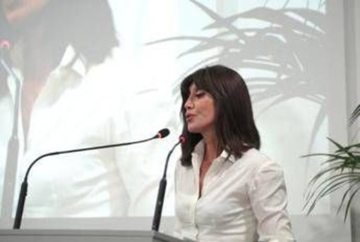 Bernini apre a possibili modifiche per l'accesso a Medicina "ma non si torna a test d'ingresso" Bernini apre a possibili modifiche per l'accesso a Medicina "ma non si torna a test d'ingresso"