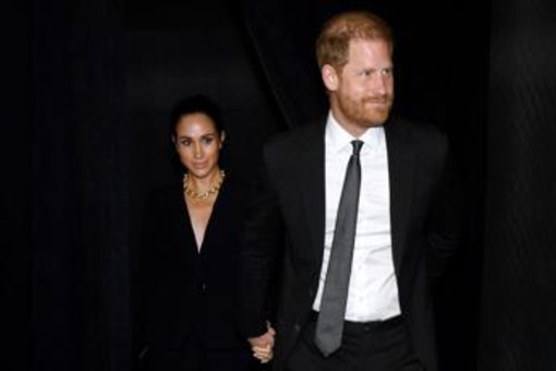 Il ritorno di Harry e Meghan in Gb, William e Kate contrari al 'Truman Show'