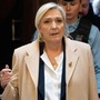 Marine Le Pen alla sbarra il 7 luglio, il futuro presidenziale: "Combatterò per le mie idee" Marine Le Pen alla sbarra il 7 luglio, il futuro presidenziale: "Combatterò per le mie idee"