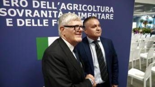 Vinitaly, al padiglione Masaf confronto su gestione rischio in filiera vitivinicola Vinitaly, al padiglione Masaf confronto su gestione rischio in filiera vitivinicola