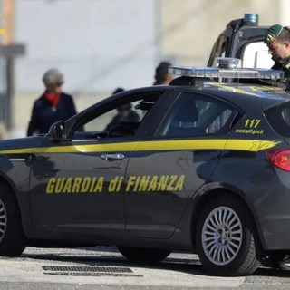 Furti d’auto e riciclaggio, 13 misure cautelari nel foggiano