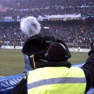 Diritti tv Serie A, Sky chiede risarcimento fino a 1,9 miliardi a Tim e Dazn