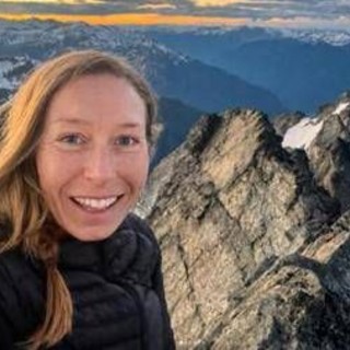 Kalie McCrystal, addio alla skyrunner dispersa sul Cervino: "Caduta mentre scendeva"