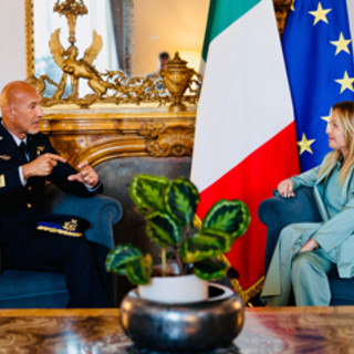 Meloni vede Parmitano a Palazzo Chigi: "Dai lustro a intera nazione" Meloni vede Parmitano a Palazzo Chigi: "Dai lustro a intera nazione"
