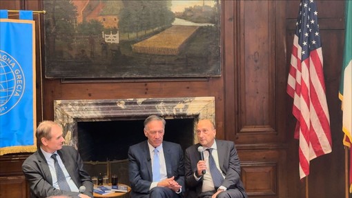 Fondazione Magna Grecia, consegnato a New York a Mike Pompeo il premio John Marchi Fondazione Magna Grecia, consegnato a New York a Mike Pompeo il premio John Marchi