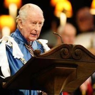 Perché Carlo non ha visto Harry negli Usa? Per l'esperto il re non si fida