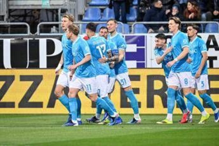 Cagliari-Napoli 0-1, McTominay porta Conte al secondo posto Cagliari-Napoli 0-1, McTominay porta Conte al secondo posto