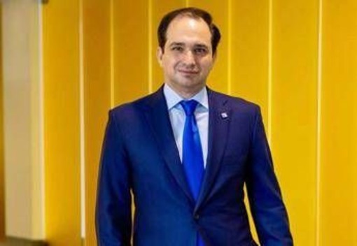 Fiorentina, Giuseppe Commisso nuovo presidente: "Porterò avanti l'eredità di mio padre Rocco" Fiorentina, Giuseppe Commisso nuovo presidente: "Porterò avanti l'eredità di mio padre Rocco"