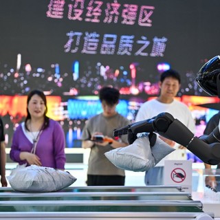 Cina, intelligenza artificiale sempre più integrata nei processi industriali