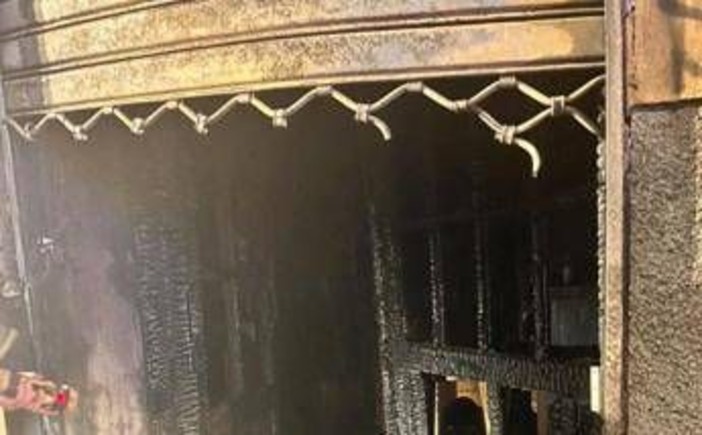 Incendiata sede di CasaPound a La Spezia, il movimento: "Attentato terroristico" Incendiata sede di CasaPound a La Spezia, il movimento: "Attentato terroristico"