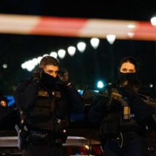 Parigi, uccide turista tedesco al grido di 'Allah Akbar': era già stato arrestato in passato