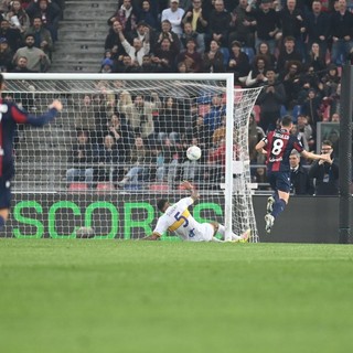 Freuler e Orsolini piegano il Lecce, il Bologna vince 2-0 al Dall’Ara