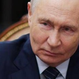 Ucraina-Russia, la strage di soldati di Putin. Zelensky: "Voglio 1000 droni al giorno" Ucraina-Russia, la strage di soldati di Putin. Zelensky: "Voglio 1000 droni al giorno"