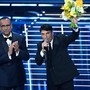 Sanremo 2026, Sal Da Vinci: dalla standing ovation alle lacrime sul palco Sanremo 2026, Sal Da Vinci: dalla standing ovation alle lacrime sul palco