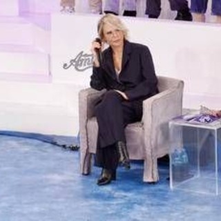 Amici, oggi domenica 1 marzo: gli ospiti di Maria De Filippi