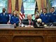 Usa-Iran, Trump: "Avanti tutta con blocco navale". Teheran: "Vuole strangolarci"